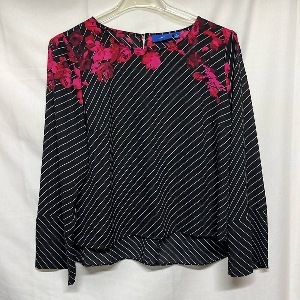 Apt 9 Floral Stripe Hi-Low Blouse Size Large Bell Sleeve Keyhole Back Top